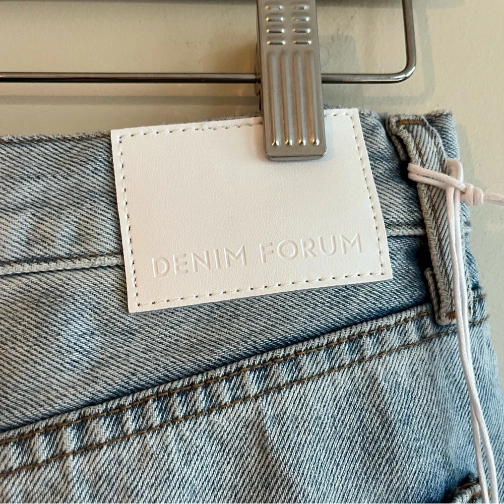 Aritzia Denim Forum The 90s Halle Jean Skirt - Picture 10 of 15